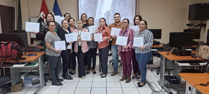 Culmina ciclo de fortalecimiento de capacidades de servidoras y servidores públicos del MHCP